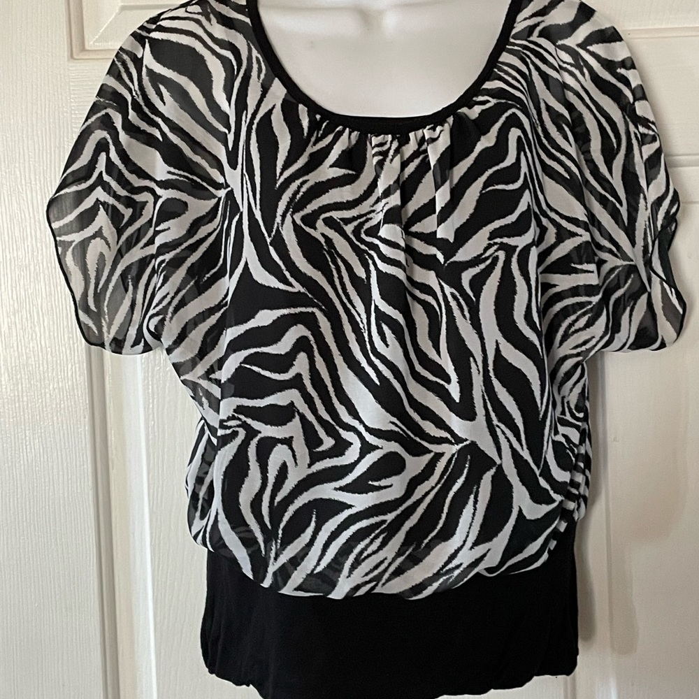 WOMENS TOPS-Woman’s Blouse-Zebra Striped